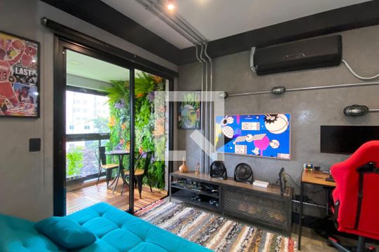 Sala de apartamento à venda com 1 quarto, 50m² em Bethaville I, Barueri