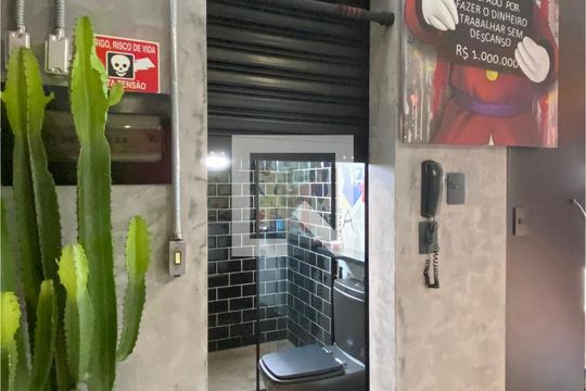 Banheiro de apartamento à venda com 1 quarto, 50m² em Bethaville I, Barueri