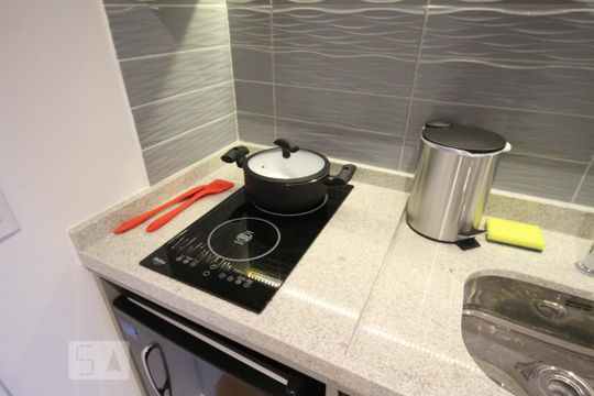 Cozinha de kitnet/studio à venda com 1 quarto, 24m² em Vila Mariana, São Paulo