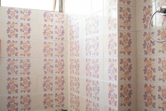 Banheiro de apartamento à venda com 1 quarto, 75m² em Centro Histórico, Porto Alegre