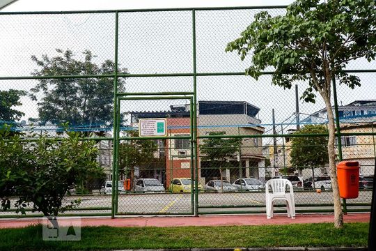 Área comum de casa à venda com 4 quartos, 184m² em Portuguesa, Rio de Janeiro