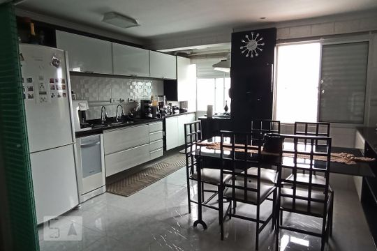 Cozinha de casa de condomínio à venda com 2 quartos, 163m² em Sítio da Figueira, São Paulo
