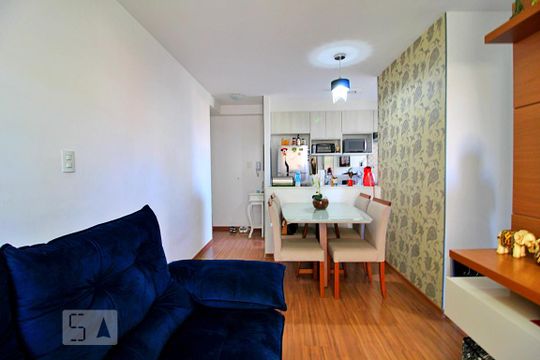 Sala de apartamento para alugar com 2 quartos, 46m² em Parque João Ramalho, Santo André