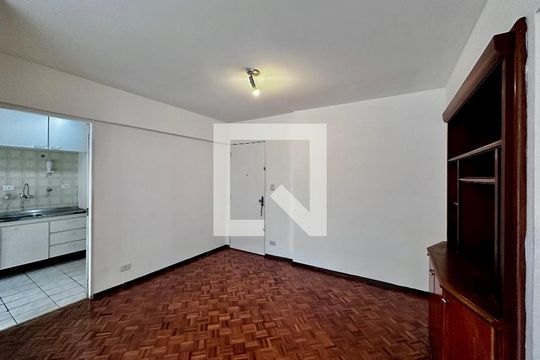 Sala de apartamento à venda com 3 quartos, 80m² em Santo Amaro, São Paulo