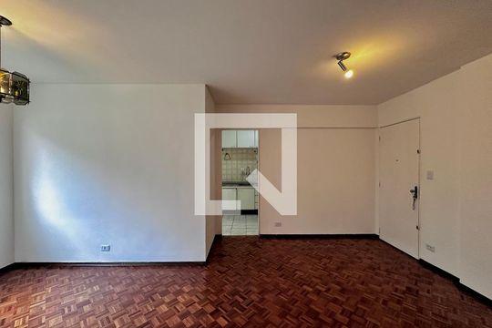 Sala de apartamento à venda com 3 quartos, 80m² em Santo Amaro, São Paulo