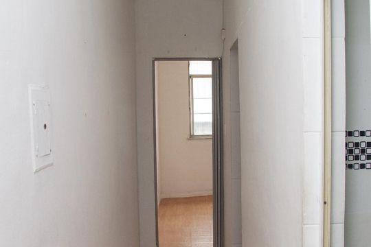 Corredor de apartamento à venda com 1 quarto, 50m² em Engenho Novo, Rio de Janeiro