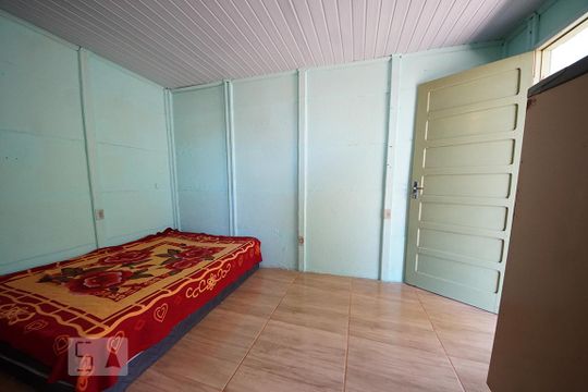 Quarto de kitnet/studio à venda com 1 quarto, 34m² em Feitoria, São Leopoldo