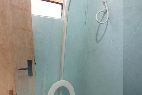 Banheiro de kitnet/studio à venda com 1 quarto, 34m² em Feitoria, São Leopoldo