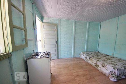 Quarto de kitnet/studio à venda com 1 quarto, 34m² em Feitoria, São Leopoldo