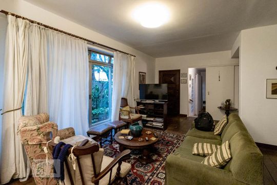 Sala de casa à venda com 4 quartos, 220m² em Vila Uberabinha, São Paulo