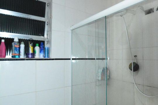Banheiro Social de apartamento à venda com 2 quartos, 105m² em Vila da Penha, Rio de Janeiro