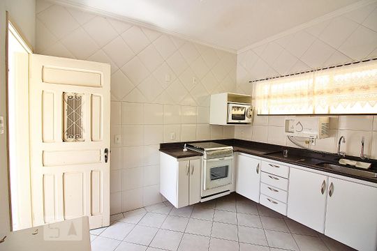 Cozinha de casa à venda com 3 quartos, 161m² em Jardim do Mar, São Bernardo do Campo