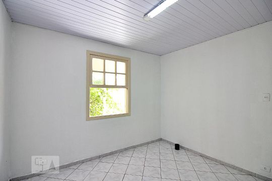 Quarto da Edícula  de casa à venda com 3 quartos, 161m² em Jardim do Mar, São Bernardo do Campo