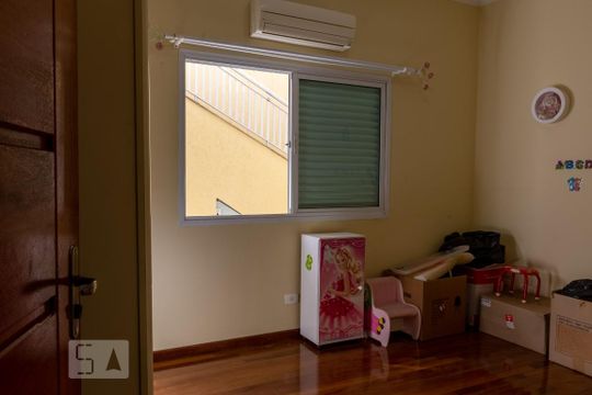 Suíte 2 de casa para alugar com 4 quartos, 800m² em Freguesia do Ó, São Paulo