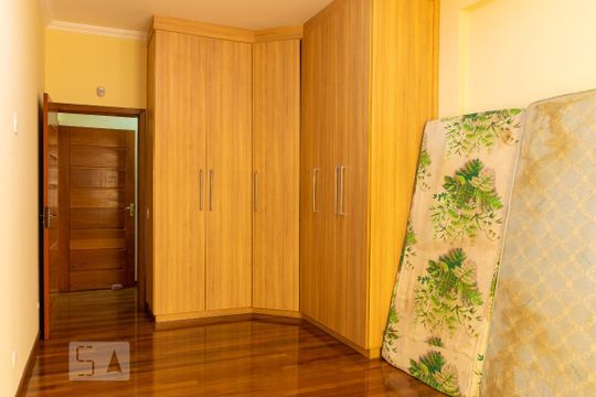 Suíte 1 de casa para alugar com 4 quartos, 800m² em Freguesia do Ó, São Paulo