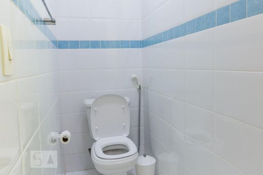 Banheiro 1  de casa para alugar com 4 quartos, 800m² em Freguesia do Ó, São Paulo