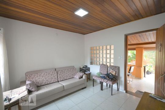 Sala de casa à venda com 3 quartos, 120m² em Cambuci, São Paulo