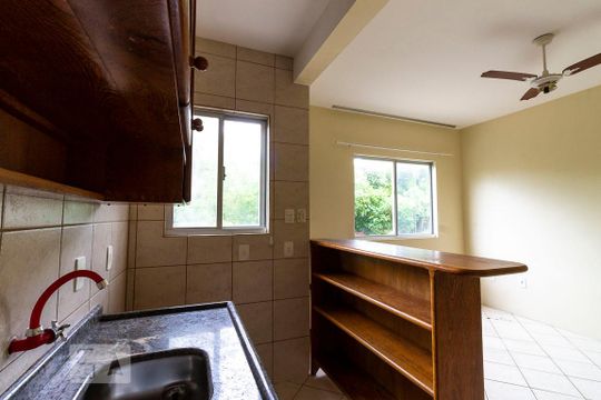 Cozinha de casa para alugar com 1 quarto, 80m² em Ingleses do Rio Vermelho, Florianópolis