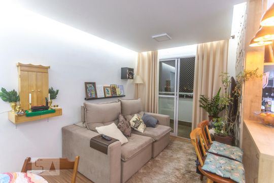 Apartamento à venda com 2 quartos, 48m² em Baeta Neves, São Bernardo do Campo