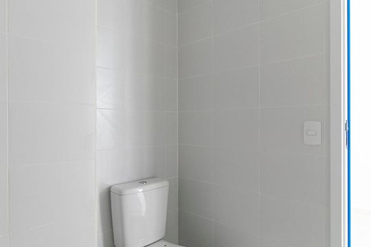 Banheiro de kitnet/studio à venda com 1 quarto, 38m² em Brás, São Paulo