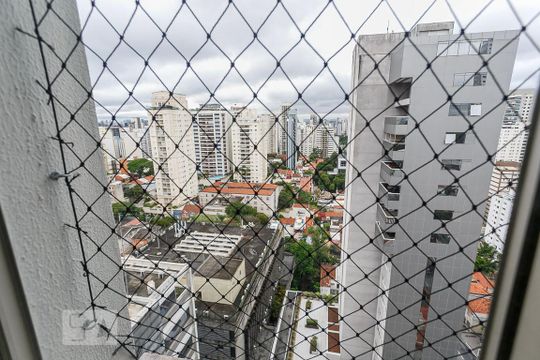Vista da Sala de apartamento à venda com 2 quartos, 130m² em Pinheiros, São Paulo