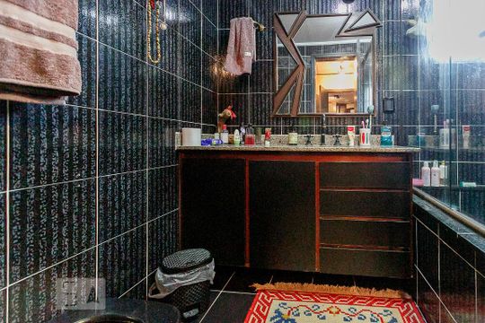 Banheiro da Suite de apartamento à venda com 2 quartos, 130m² em Pinheiros, São Paulo