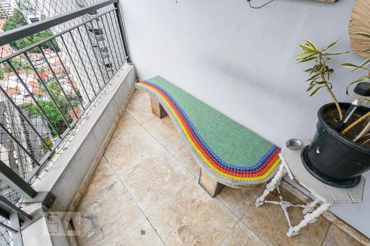 Varanda de apartamento à venda com 2 quartos, 130m² em Pinheiros, São Paulo