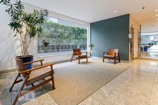 Hall de Entrada de apartamento à venda com 2 quartos, 130m² em Pinheiros, São Paulo