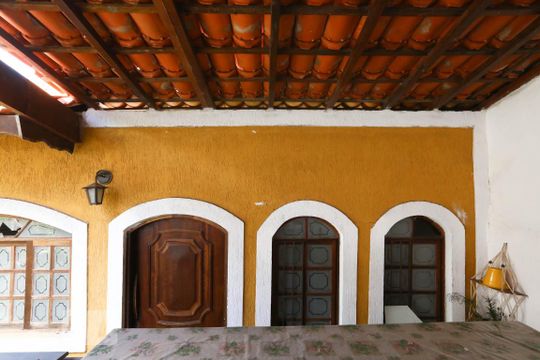 Edícula de casa à venda com 3 quartos, 220m² em Parque Guarani, São Paulo