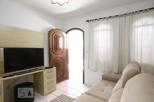 Casa à venda com 3 quartos, 220m² em Parque Guarani, São Paulo