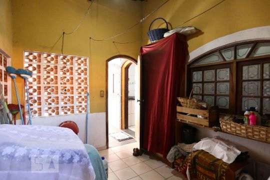 Área de Serviço de casa à venda com 3 quartos, 220m² em Parque Guarani, São Paulo