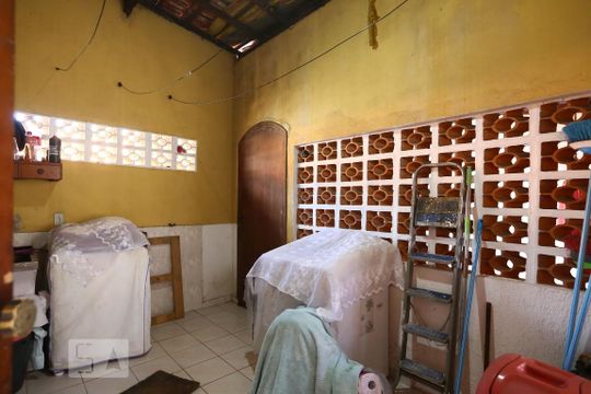 Área de Serviço de casa à venda com 3 quartos, 220m² em Parque Guarani, São Paulo