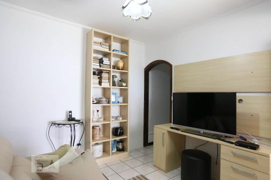 Sala de casa à venda com 3 quartos, 220m² em Parque Guarani, São Paulo