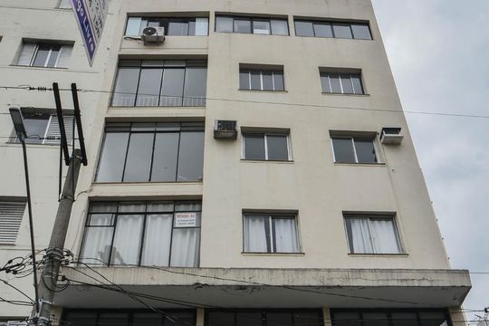 Prédio  de kitnet/studio para alugar com 1 quarto, 30m² em Itaim Bibi, São Paulo