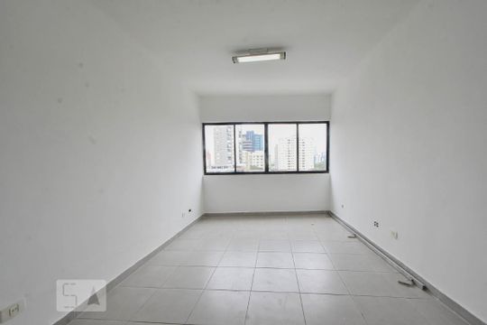 Dormitório  de kitnet/studio para alugar com 1 quarto, 30m² em Itaim Bibi, São Paulo