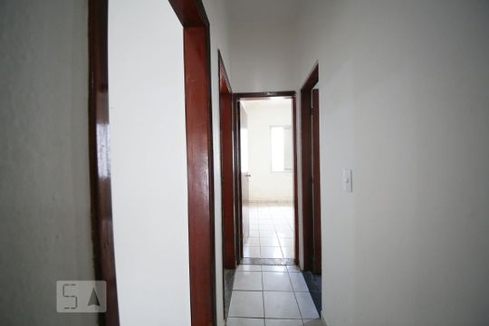 Corredor  de casa à venda com 2 quartos, 133m² em Vila Congonhas, São Paulo