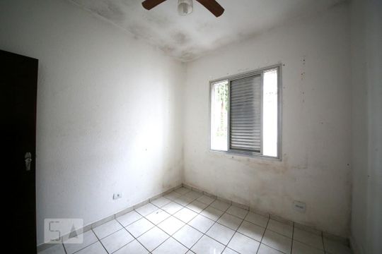 Quarto de casa à venda com 2 quartos, 133m² em Vila Congonhas, São Paulo