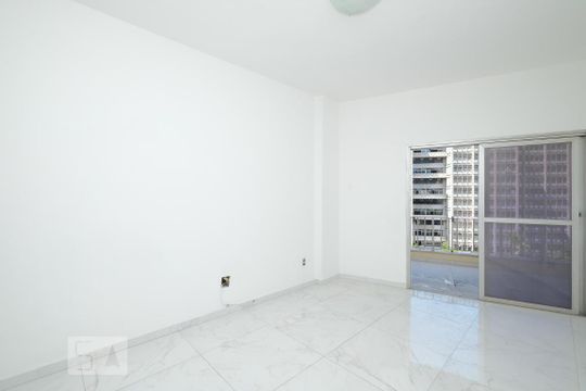 Apartamento à venda com 2 quartos, 77m² em Maracanã, Rio de Janeiro