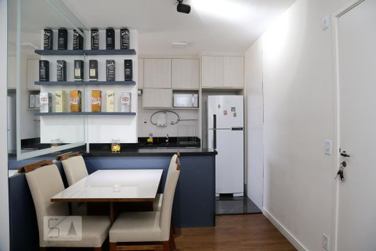 Sala de Jantar de apartamento à venda com 2 quartos, 60m² em Jardim Monte Alegre, Taboão da Serra