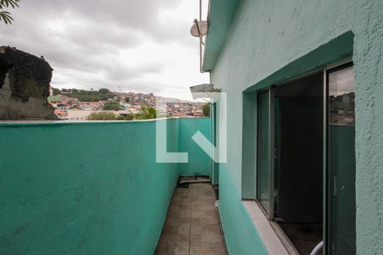 Corredor de casa para alugar com 1 quarto, 35m² em Jardim Tiete, São Paulo