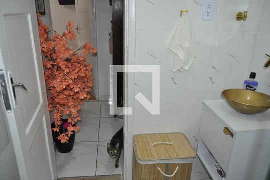 Banheiro Social de apartamento à venda com 2 quartos, 75m² em Engenho Novo, Rio de Janeiro