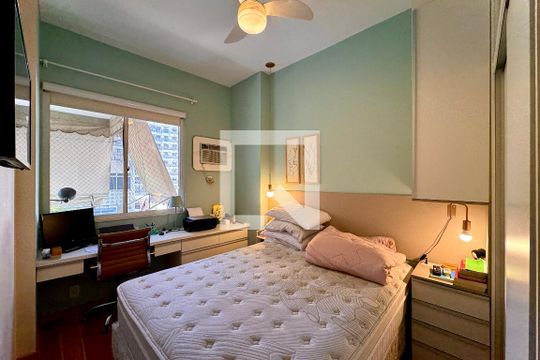 Suíte de apartamento à venda com 2 quartos, 85m² em Botafogo, Rio de Janeiro