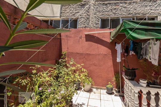 Terraço  de casa à venda com 3 quartos, 116m² em Jardim Ponte Rasa, São Paulo