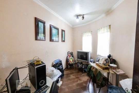 Escritório de casa para alugar com 3 quartos, 300m² em Vila Oratório, São Paulo