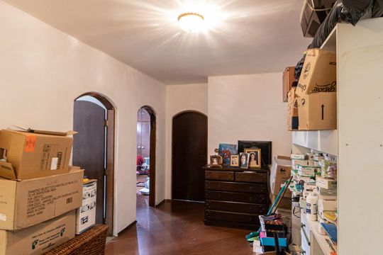 Hall Quartos de casa para alugar com 3 quartos, 300m² em Vila Oratório, São Paulo