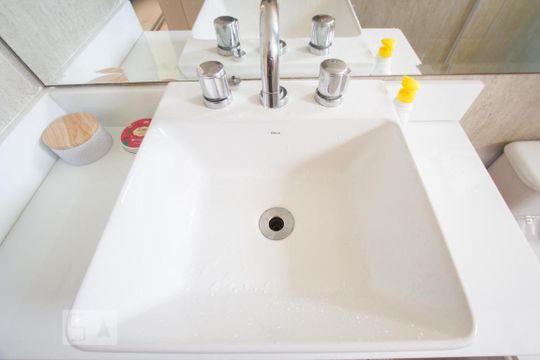 Detalhe Banheiro Suíte  de apartamento à venda com 2 quartos, 65m² em Jardim Dom Bosco, São Paulo
