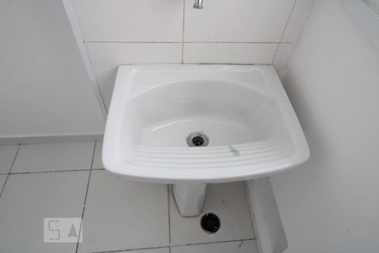 Área de serviço - Tanque de apartamento para alugar com 2 quartos, 86m² em Várzea da Barra Funda, São Paulo