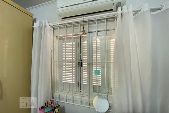 Janela do Quarto 1 de casa à venda com 3 quartos, 120m² em Guarani, Novo Hamburgo