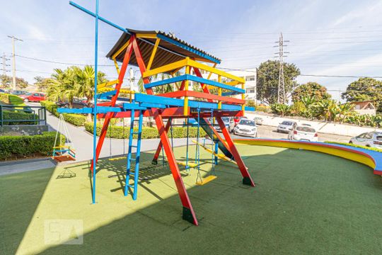 Área Comum - Playground de apartamento para alugar com 2 quartos, 50m² em Ayrosa, Osasco