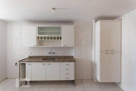 Cozinha e Área de Serviço de apartamento à venda com 4 quartos, 133m² em Tijuca, Rio de Janeiro